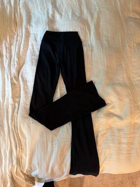 NVGTN Black Flared Leggings